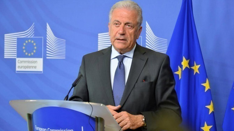 Αβραμόπουλος: Απαιτείται προβλέψιμος μηχανισμός αλληλεγγύης