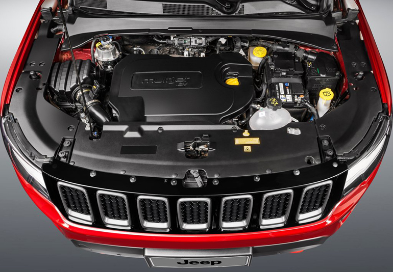 Οι κινητήρες ξεκινούν από τα 1.4 και φτάνουν τα 2.0 λίτρα...