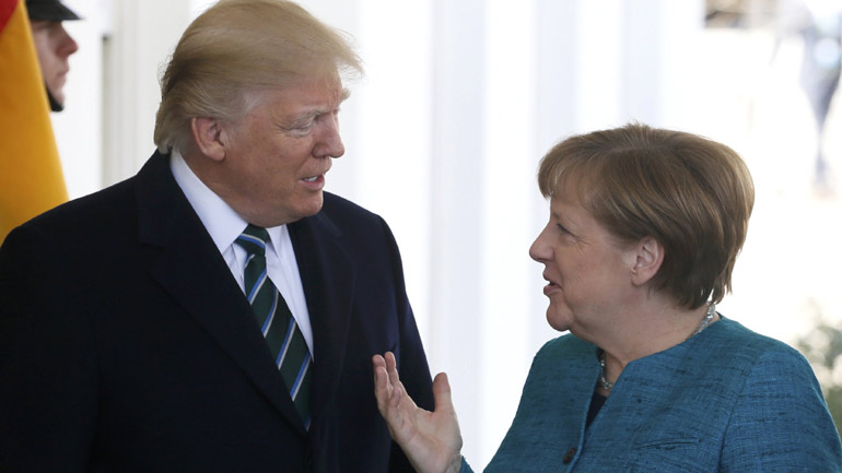 Η καγκελάριος Μέρκελ υπέρ των συνομιλιών μεταξύ των ΗΠΑ και του Ιράν