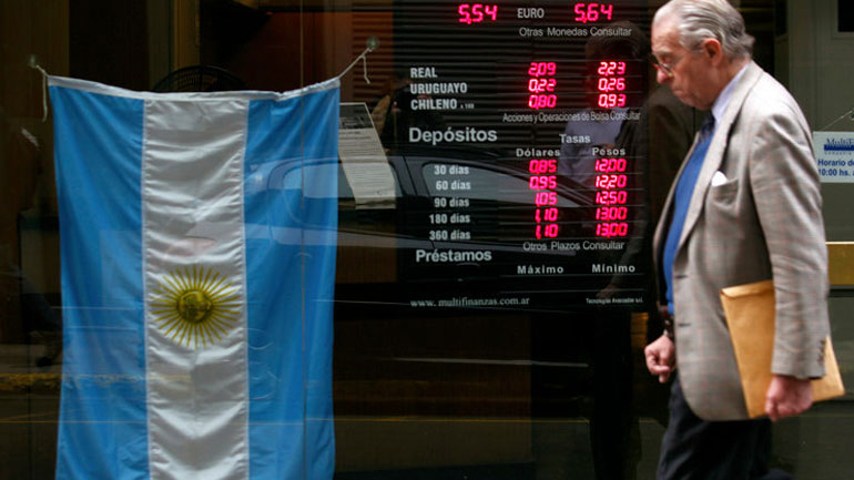 Το ΔΝΤ καθυστερεί τη δανειακή δόση των 5,4 δισ. δολαρίων προς την Αργεντινή