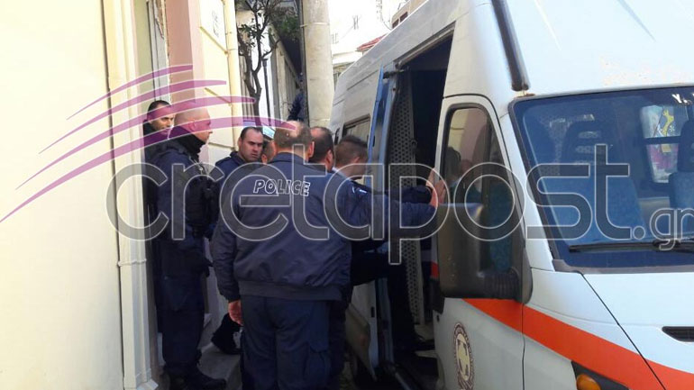 Αναβιώνει στο δικαστήριο το έγκλημα με τις μαγκούρες