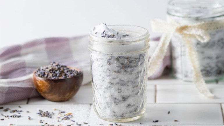 Diy χαλαρωτικά άλατα για το μπάνιο σας!