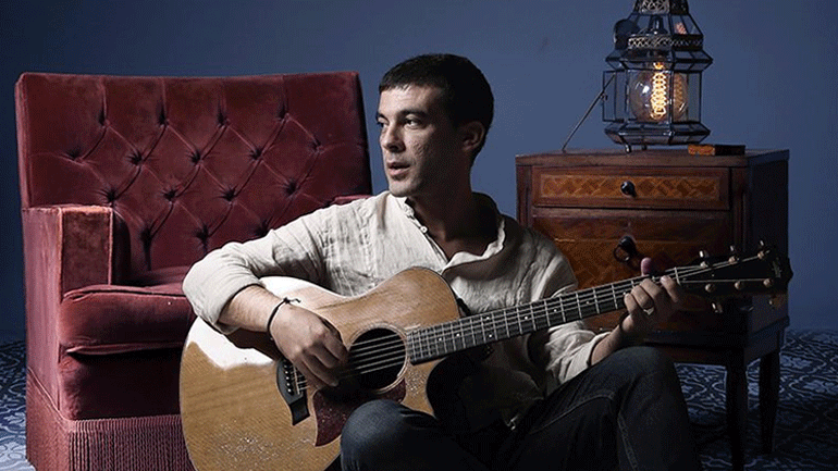 «Σ’ ένα δωμάτιο με τον Μάνο Λοΐζο» με τους Απόστολο Ρίζο και Μαρία Παπαγεωργίου