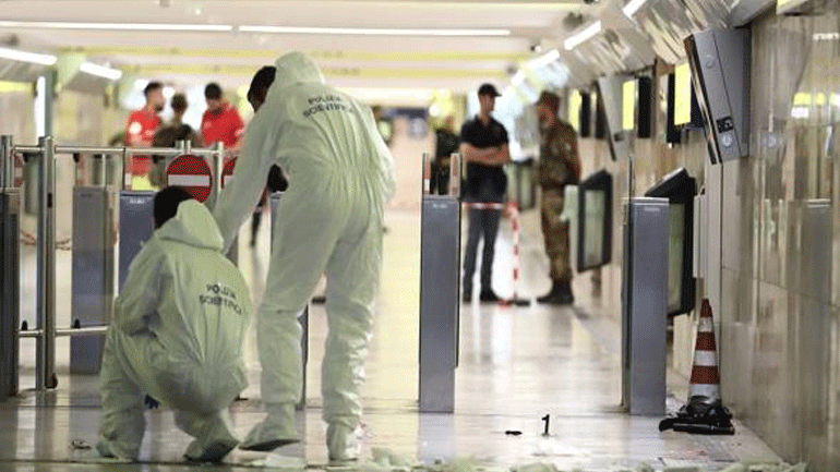 Ιταλία: Άνδρας επιτέθηκε με μαχαίρι σε φρουρό και αυτοκτόνησε