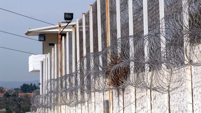 Έφοδος της Ομάδας Αντιμετώπισης Έκνομων Ενεργειών στις φυλακές Αυλώνα