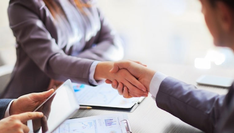 Πρόσληψη δέκα πτυχιούχων από την ελληνική startup Dialectica