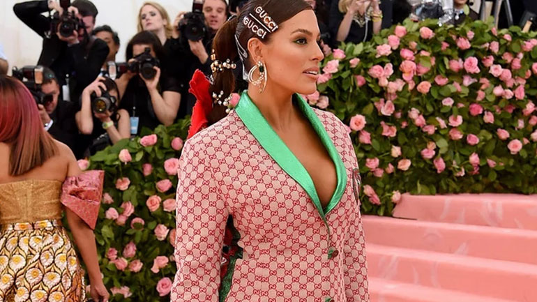 Bubble ponytail: Το hair trend που πρέπει να υιοθετήσετε αυτήν τη σεζόν!