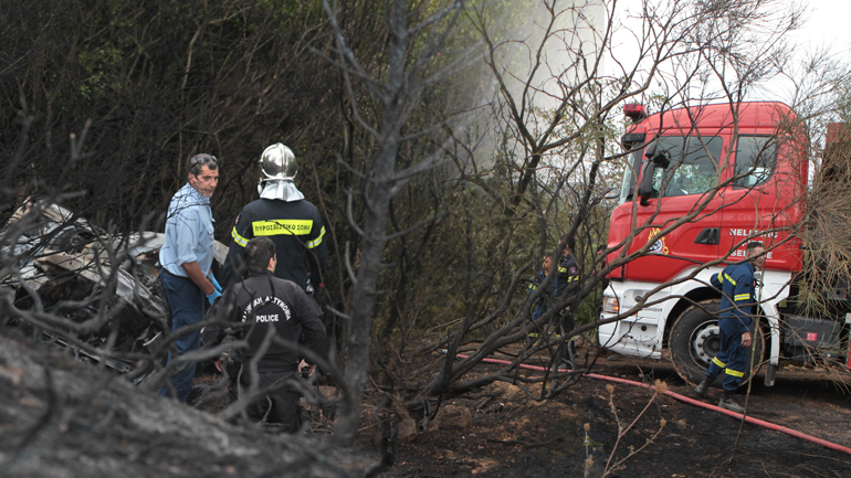 Ένας νεκρός στη φωτιά στο Κρυονέρι