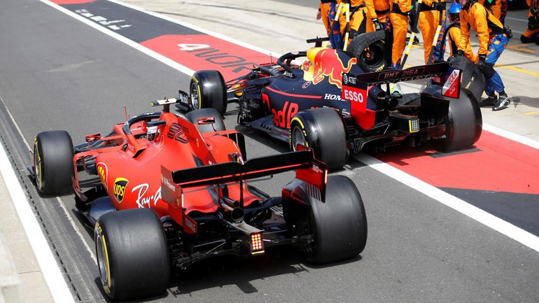Μάχη Verstappen και Leclerc στη Ρωσία