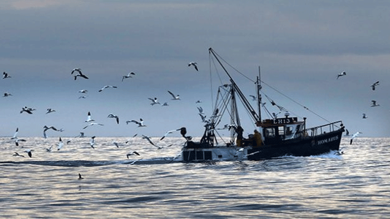 Μαρόκο: Έντεκα ναυτικοί αγνοούνται μετά τη σύγκρουση αλιευτικού με φορτηγό πλοίο