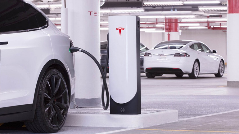 Η Tesla υπόσχεται μπαταρίες με διάρκεια ζωής 1,6 εκατ. χιλιομέτρων
