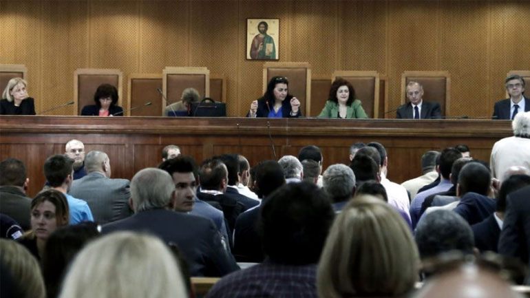 Σύζυγος Πατέλη: Δεν είμαστε όλοι ένοχοι επειδή ο Ρουπακιάς μαχαίρωσε