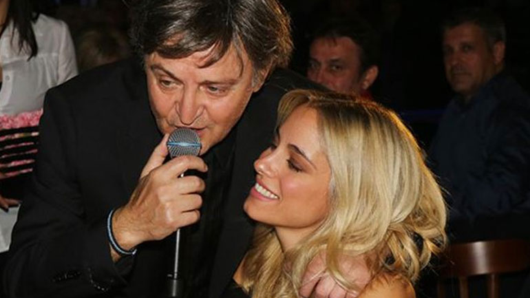 Δούκισσα Νομικού: Τα σχόλια του πατέρα της για τη γέννηση της εγγονής του