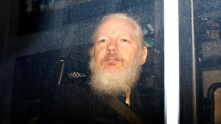 Η κατάσταση της υγείας του Τζούλιαν Ασάνζ έχει επιδεινωθεί