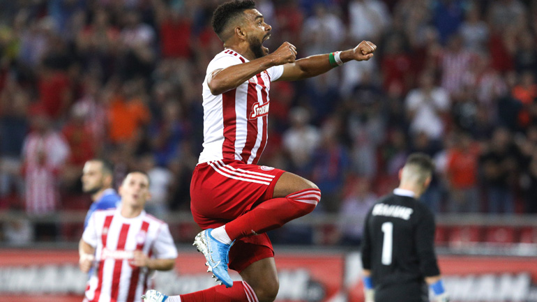 Νίκη για τον Ολυμπιακό, 2-0 τη Λαμία στο «Γ. Καραϊσκάκης»