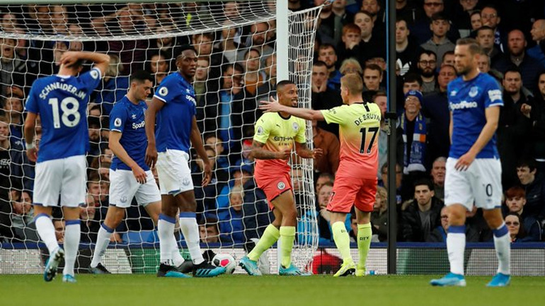 Πέρασε από το «Γκούντισον Παρκ» η Σίτι, 3-1 την Έβερτον