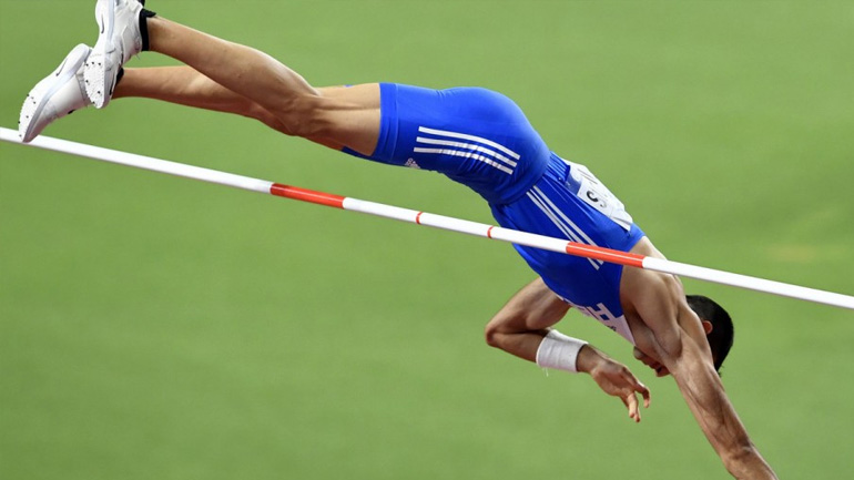 Επί κοντώ: Εκτός τελικού Φιλιππίδης και Καραλής