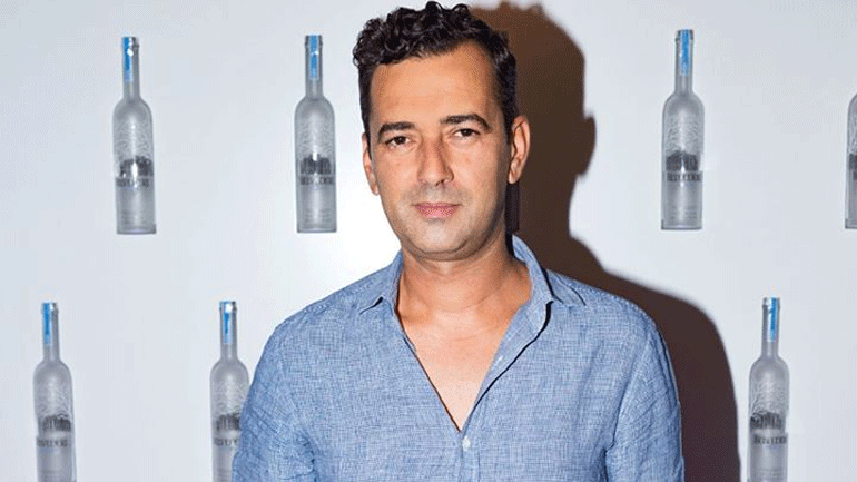 Άγγελος Μπράτης: «Όταν ήμουν μικρός δεν είχα πολλούς φίλους, ένιωθα ανασφάλεια…»