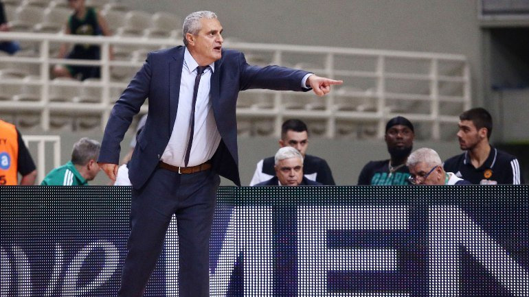 Basket League: O Πεδουλάκης στην 6η θέση των προπονητών με τις περισσότερες νίκες