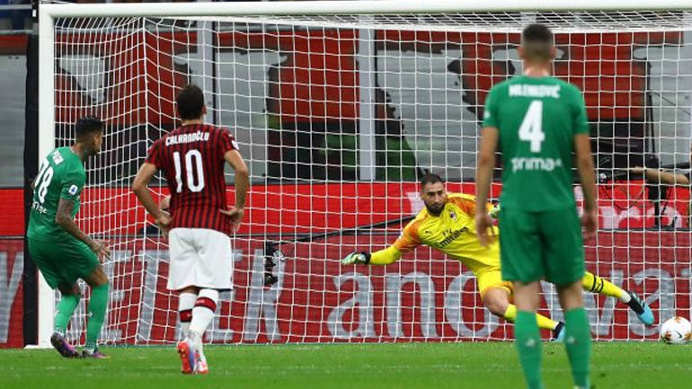 Η Φιορεντίνα διέλυσε τη Μίλαν