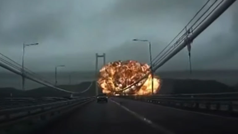 Καρέ-καρέ οι εκρήξεις σε δύο δεξαμενόπλοια στη Ν. Κορέα