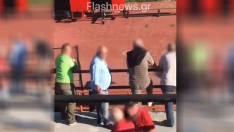 Καρέ-καρέ η τραγωδία με τον νεκρό 70χρονο στο γήπεδο της Καλαμαριάς Καρέ-καρέ η τραγωδία με τον νεκρό 70χρονο στο γήπεδο της Καλαμαριάς