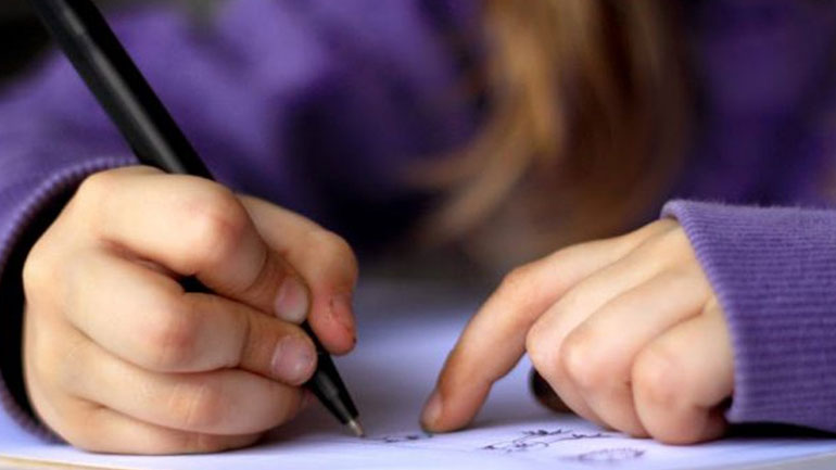 Πέντε συνηθισμένα λάθη που κάνουν τα παιδιά όταν μαθαίνουν να γράφουν