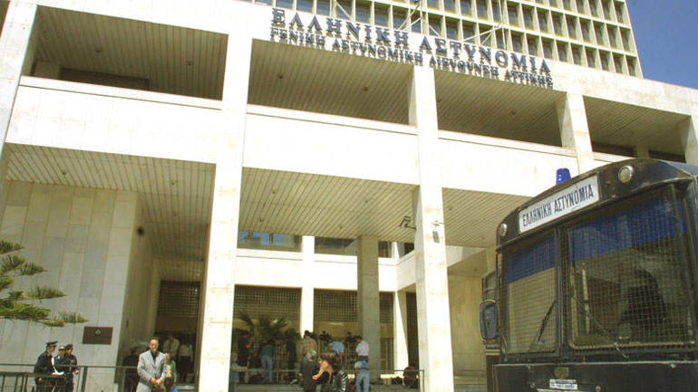 Δολοφόνησαν άνδρα με αιχμηρό αντικείμενο δίπλα στη ΓΑΔΑ Δολοφόνησαν άνδρα με αιχμηρό αντικείμενο δίπλα στη ΓΑΔΑ