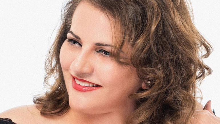 Η Μαρία Σουλτάτου στη μουσική σκηνή Σφίγγα