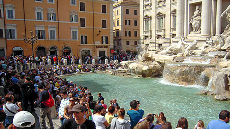 Μέτρα κατά της αισχροκέρδειας σε τουρίστες στη Ρώμη