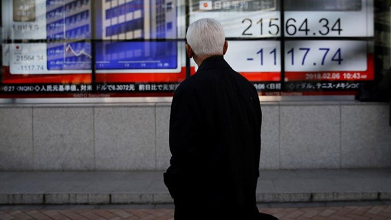 Με πτώση έκλεισε το Τόκιο