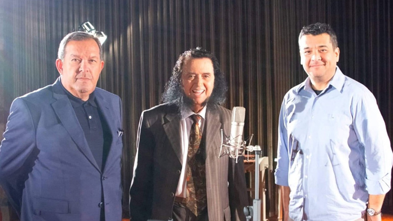 «Όλα για μένα είσαι εσύ»: Κυκλοφόρησε το νέο album του Σταμάτη Κόκοτα!