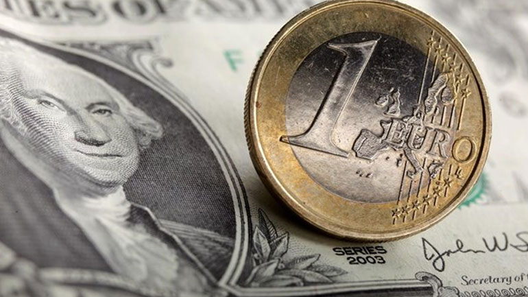 Το ευρώ υποχωρεί 0,21%, στα 1,0917 δολάρια