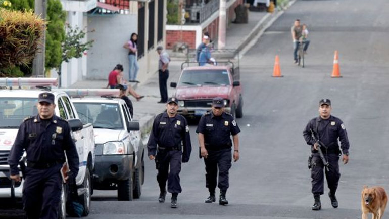 Ελ Σαλβαδόρ: Συλλήψεις εν ενεργεία αστυνομικών που συμμετείχαν σε «δολοφονίες κατά παραγγελία»