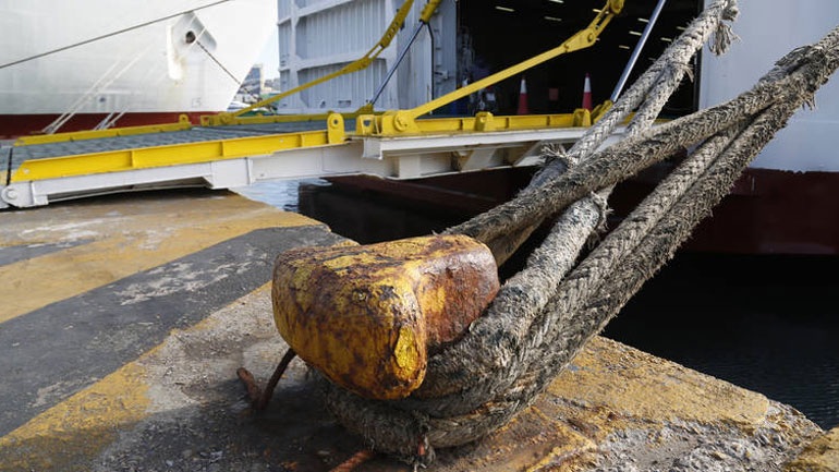 Προσφυγή κατά της απόφασης των ναυτεργατικών σωματείων να κηρύξουν 24ωρη απεργία