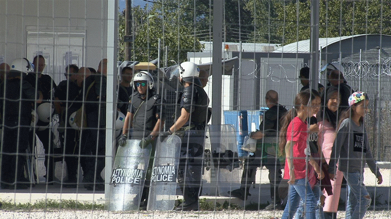 Ιωάννινα: Επεισόδια, πετροπόλεμος και προσαγωγές στο Κέντρο Φιλοξενίας του Κατσικά