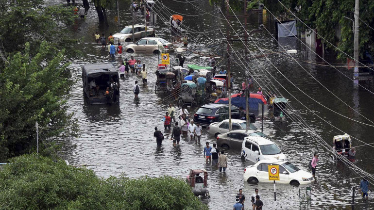 Ινδία: 1.600 άνθρωποι έχουν χάσει τη ζωή τους λόγω των μουσώνων από τον Ιούνιο μέχρι σήμερα