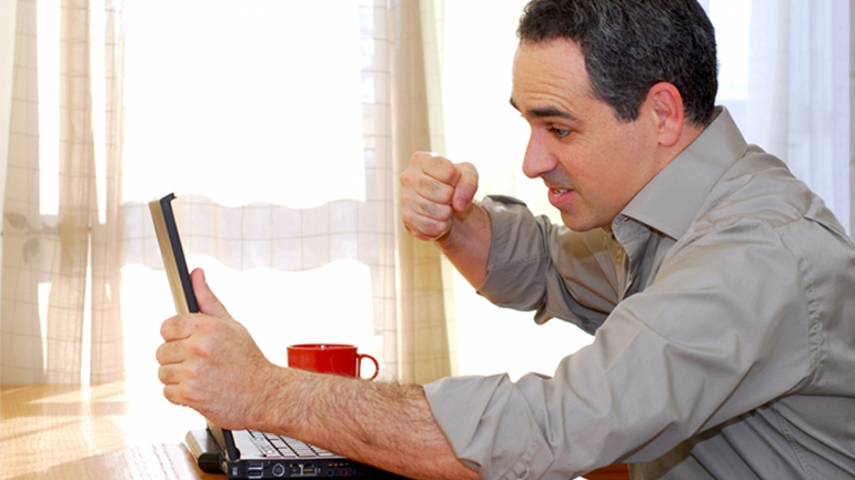 Τεχνολογικές προκλήσεις για τους γονείς όταν τα παιδιά φεύγουν να φοιτήσουν