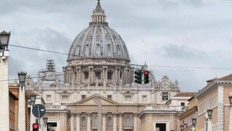 Βατικανό: Κατασχέθηκαν έγγραφα και ηλεκτρονικές συσκευές