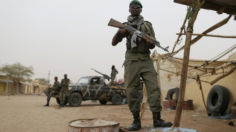 Πολύνεκρες μάχες τζιχαντιστών και στρατού στο Μάλι