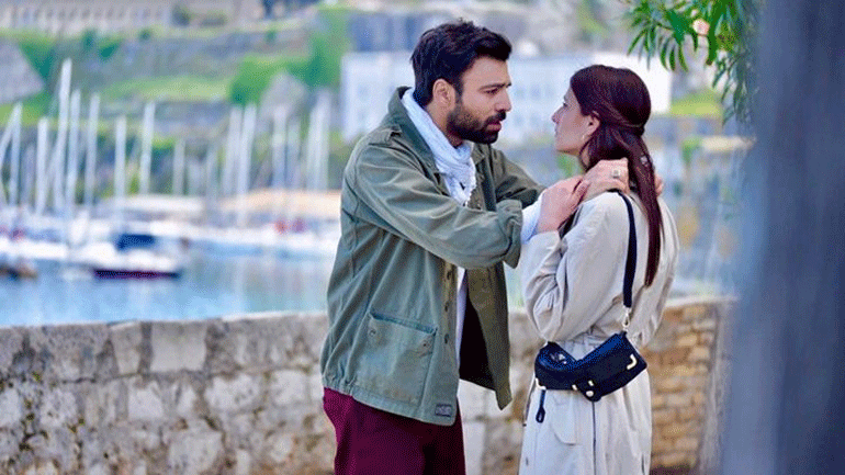 8 Λέξεις: Η Έρση μιλάει στον Οδυσσέα για το ερωτικό μήνυμα που διάβασε στο κινητό του