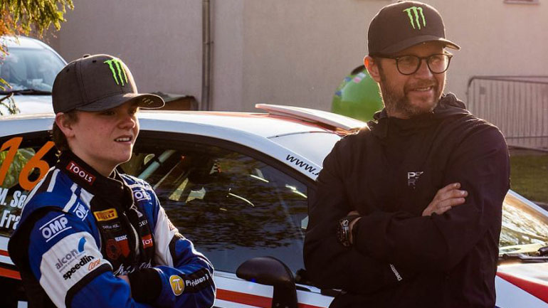 Μπαμπάς εναντίον γιου στο Ράλι Ουαλίας