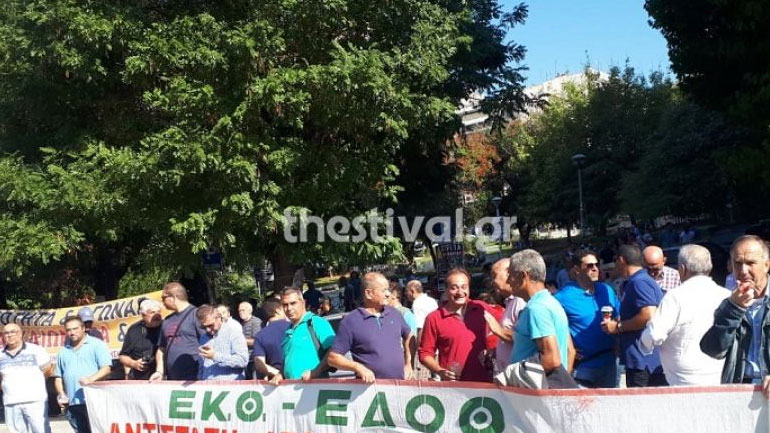 Απεργιακή συγκέντρωση στο Εργατοϋπαλληλικό Κέντρο Θεσσαλονίκης