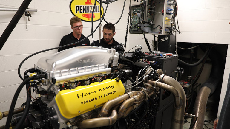 Ο V8 κινητήρας της Hennessey βγάζει στο δυναμόμετρο 1.817 ίππους