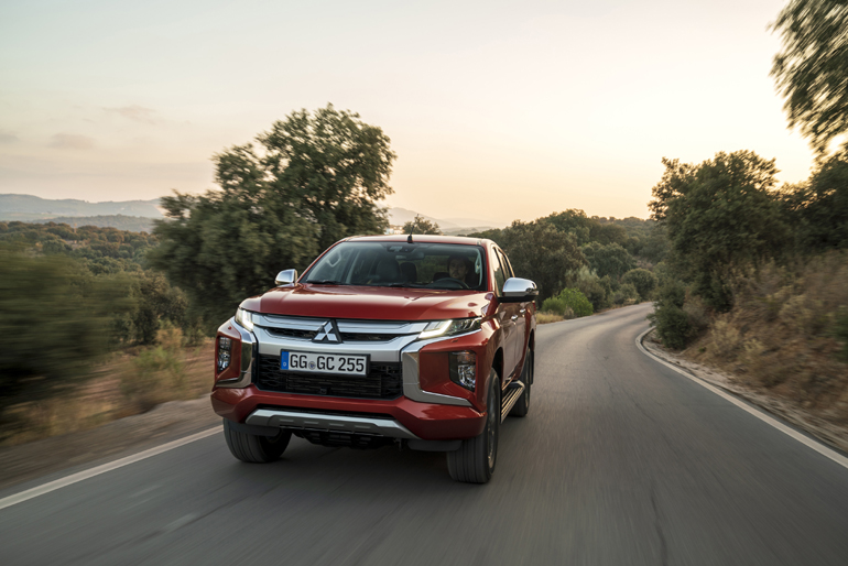 Η εμπρός μάσκα είναι όλα τα... λεφτά!