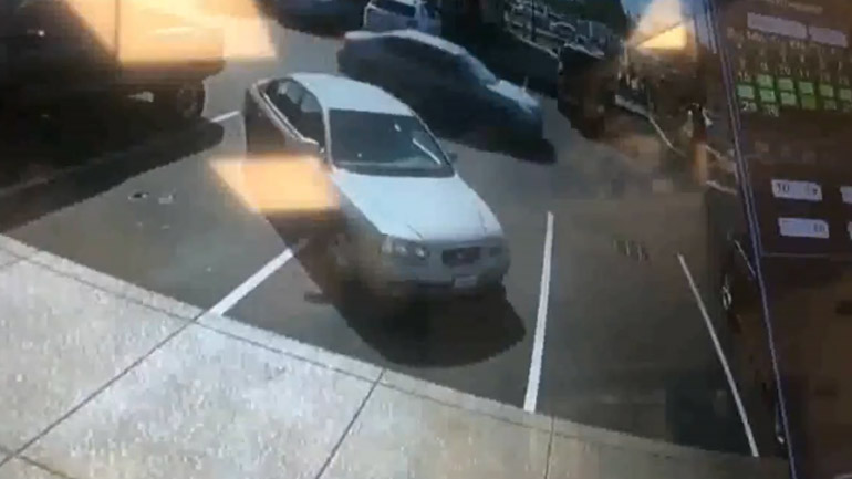 Δεν θα ξεπαρκάρει ποτέ! Δεν θα ξεπαρκάρει ποτέ!