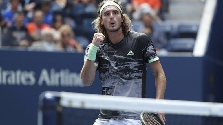 Τένις: Στα προημιτελικά του China Open με ανατροπή ο Τσιτσιπάς