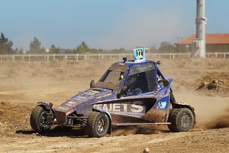 Οι αγώνες Dirt Games προσφέρουν πλούσιο θέαμα...