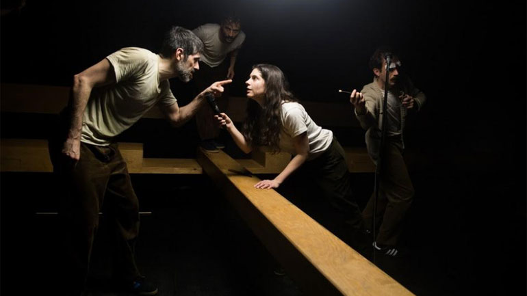 «Η τραγική ιστορία του Άμλετ, ενός πρίγκιπα της Δανίας», για δεύτερη χρονιά στο θέατρο του Νέου Κόσμου