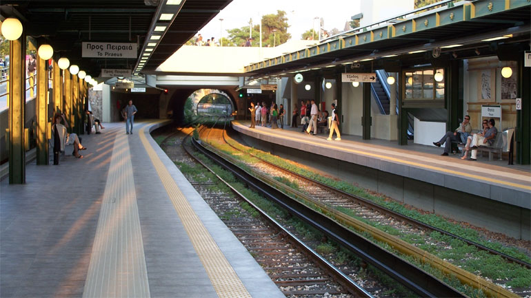 Ολιγόλεπτη διακοπή στα δρομολόγια του ηλεκτρικού